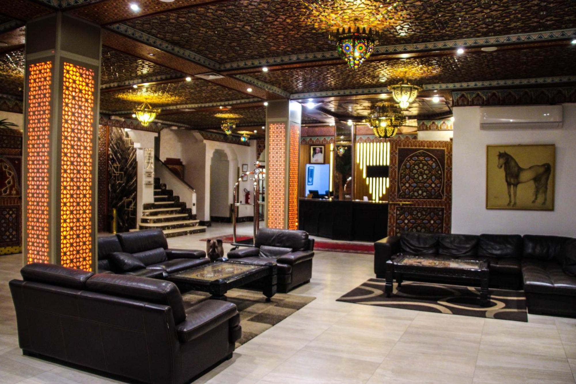 Hotel La Perle du Sud Ouarzazate Bagian luar foto